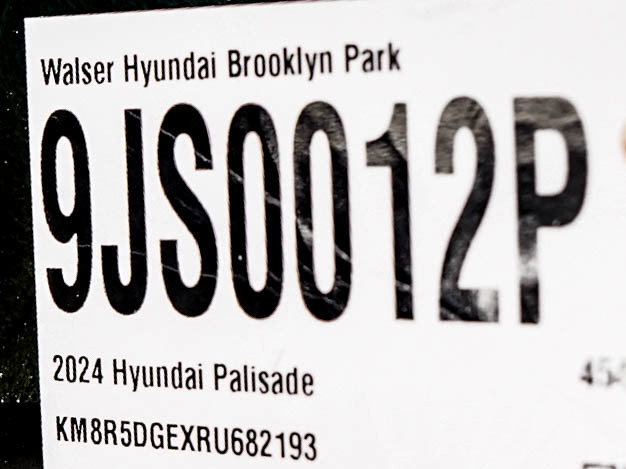 Used 2024 Hyundai Palisade Limited AWD/4WD image 34