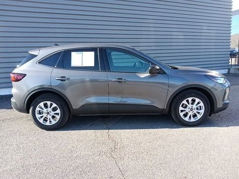 Used 2025 Ford Escape Active image 2