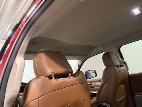 Used 2023 RAM 1500 Limited image 11