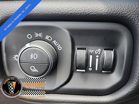 New 2026 RAM 1500 4x4 Crew Cab image 19