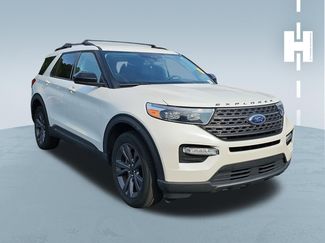 Used 2023 Ford Explorer XLT w/ Equipment Group 202A AWD/4WD video 1