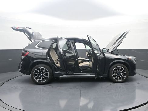 New 2025 BMW X1 xDrive28i w/ Technology Package image 45