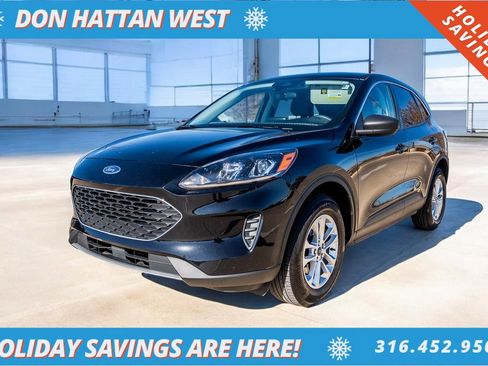 Used 2022 Ford Escape SE w/ Cold Weather Package image 27