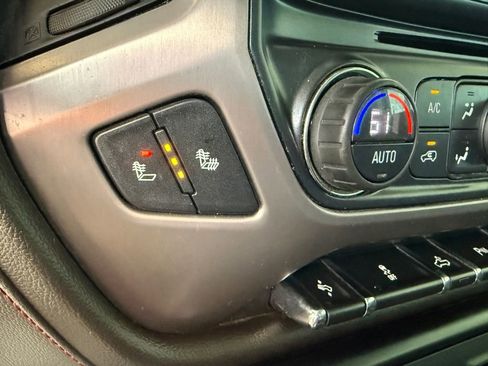 Used 2017 GMC Sierra 1500 SLT image 30