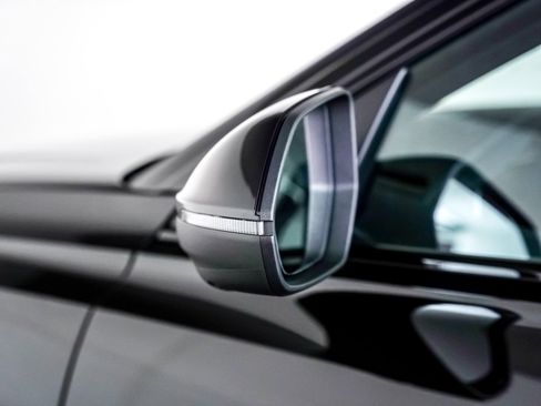 New 2026 Audi Q8 Premium image 25