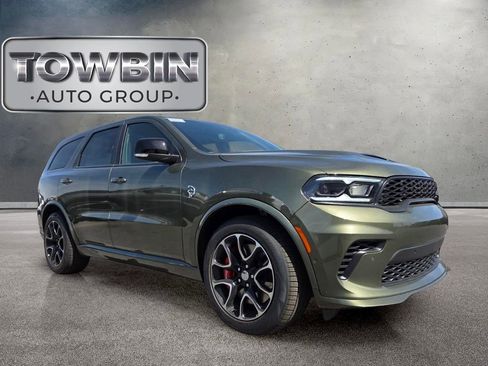 New 2026 Dodge Durango SRT Hellcat w/ Trailer Tow Group IV AWD/4WD image 2