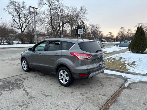 Used 2014 Ford Escape SE image 14