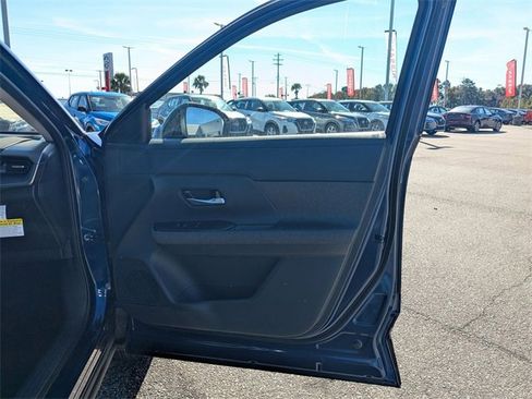 New 2026 Nissan Kicks SV w/ Interior Electronics Package image 31