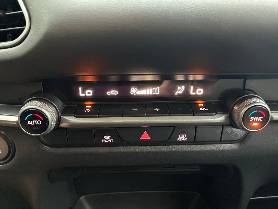 Used 2021 MAZDA CX-30 AWD 2.5 S w/ Select Package image 18