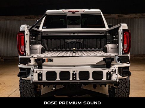 Used 2021 GMC Sierra 2500 AT4 w/ AT4 Premium Plus Package image 9