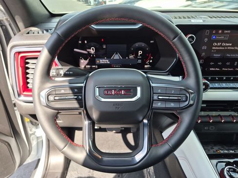 Used 2024 GMC Canyon AT4X AWD/4WD image 18