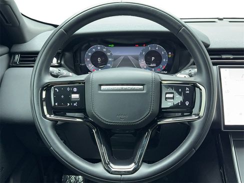 Used 2025 Land Rover Range Rover Velar Dynamic SE image 18