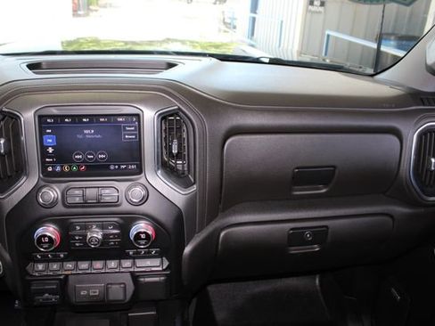 Used 2023 GMC Sierra 3500 Denali w/ Denali Ultimate Package AWD/4WD image 32