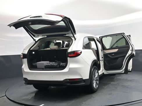 New 2026 MAZDA CX-90 3.3 Turbo w/ Preferred Package image 19