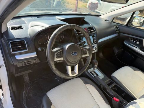 Used 2017 Subaru Crosstrek 2.0i Premium w/ Moonroof Package AWD/4WD image 18