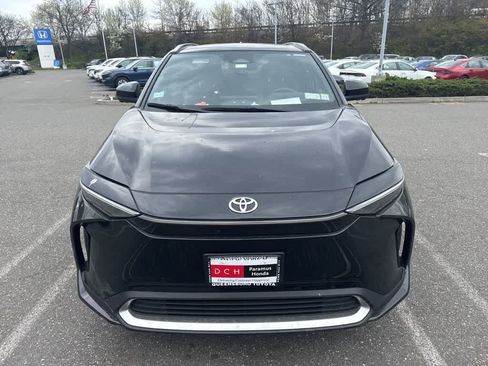 Used 2023 Toyota bZ4X Limited image 8