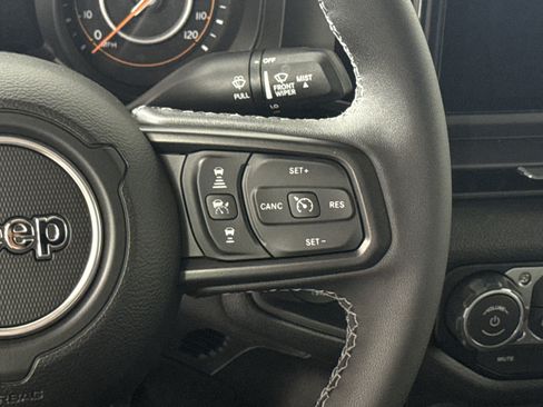 New 2026 Jeep Gladiator Sport image 18