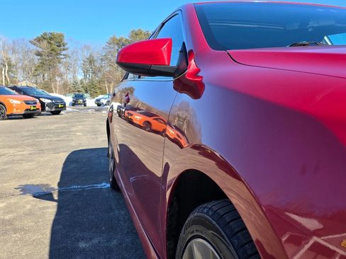 Used 2014 Toyota Camry SE image 9