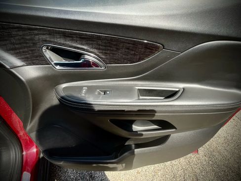 Used 2014 Buick Encore AWD image 29
