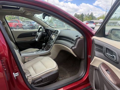 Used 2013 Chevrolet Malibu LT FWD image 10