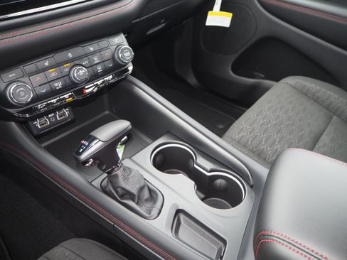 New 2025 Dodge Durango GT image 24