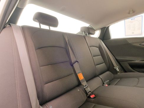 Used 2023 Chevrolet Malibu RS image 21