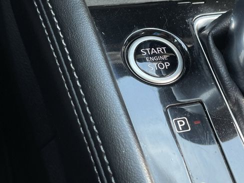 Used 2023 Nissan Kicks SV image 17