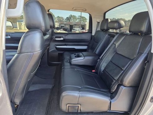 Used 2020 Toyota Tundra SR5 w/ SR5 Upgrade Package image 15