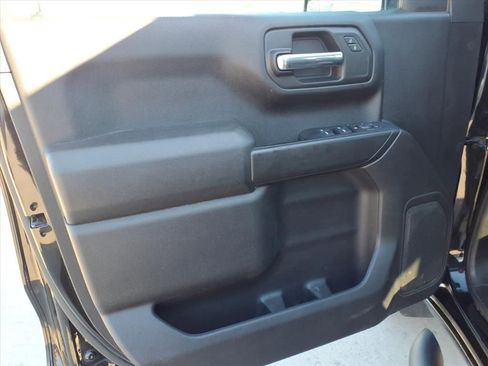 Used 2023 Chevrolet Silverado 1500 Custom image 26