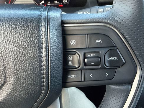 New 2026 Toyota 4Runner Limited AWD/4WD image 22