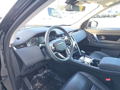 Used 2023 Land Rover Discovery Sport S image 24