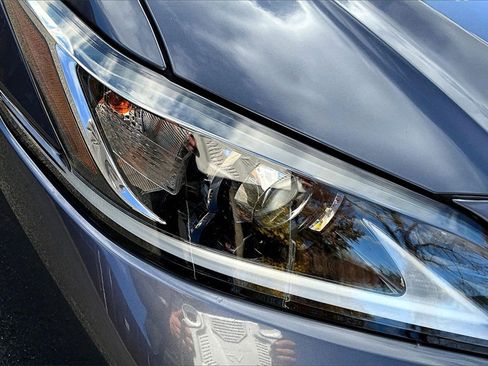 Used 2020 Lexus ES 350 w/ Premium Package image 32