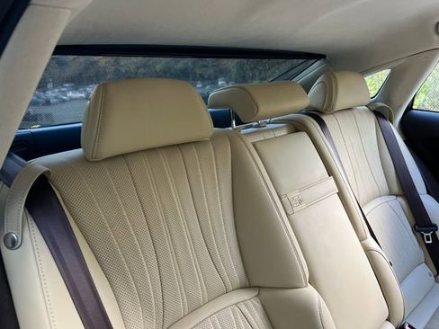 Used 2019 Lexus LS 500 F Sport image 31