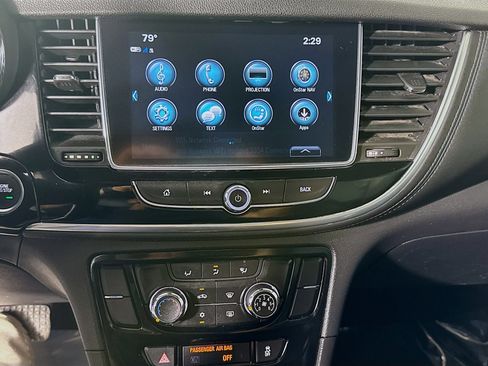 Used 2019 Buick Encore Preferred image 18