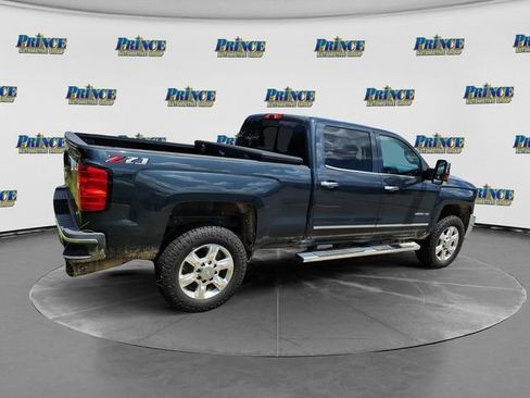 Used 2018 Chevrolet Silverado 2500 LTZ w/ Duramax Plus Package AWD/4WD image 3