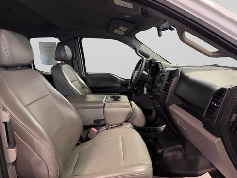 Used 2018 Ford F150 XL w/ Equipment Group 101A Mid AWD/4WD image 23