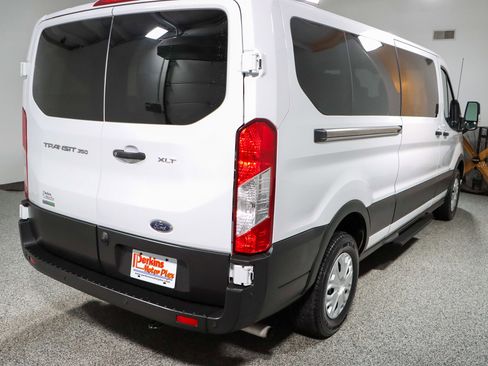 Used 2023 Ford Transit 350 XLT image 7