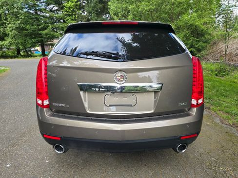 Used 2016 Cadillac SRX Performance w/ Driver Awareness Package AWD/4WD image 4