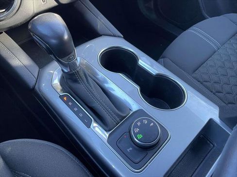 Used 2020 Chevrolet Blazer LT image 30