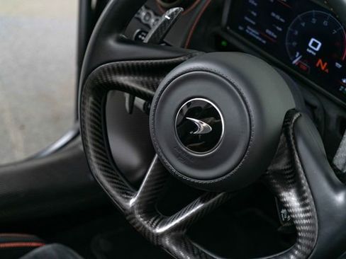 Used 2021 McLaren 720S Performance RWD image 23