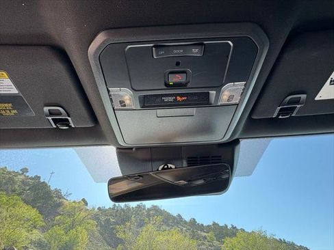 Certified 2026 Toyota Tacoma SR5 AWD/4WD image 18