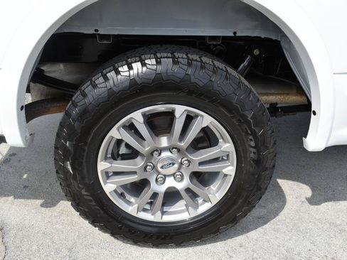 Used 2020 Ford F150 Lariat RWD image 37