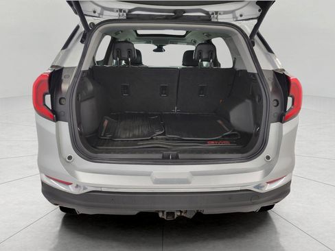 Used 2020 GMC Terrain SLT w/ Preferred Package AWD/4WD image 43