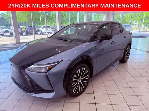 Used 2023 Lexus RZ 450e Premium w/ Technology Package image 3