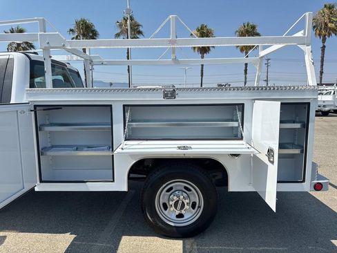 New 2025 Ford F350 XL w/ XL Chrome Package image 16