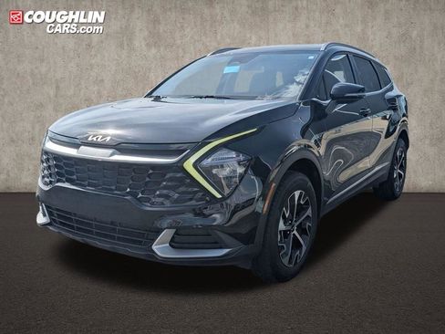 Used 2023 Kia Sportage EX image 3