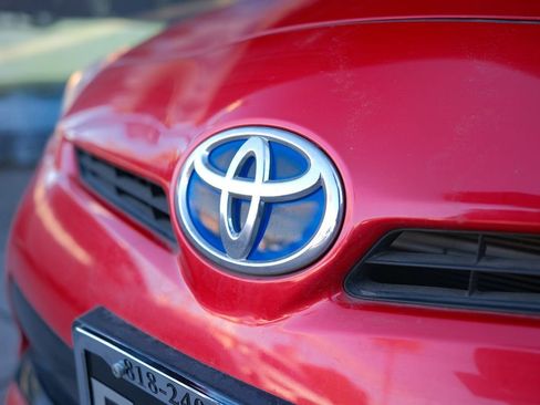 Used 2012 Toyota Prius Four image 20