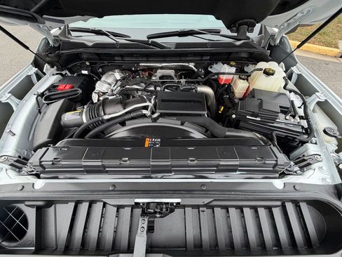 Used 2024 GMC Sierra 2500 AT4 w/ AT4 Premium Plus Package image 20