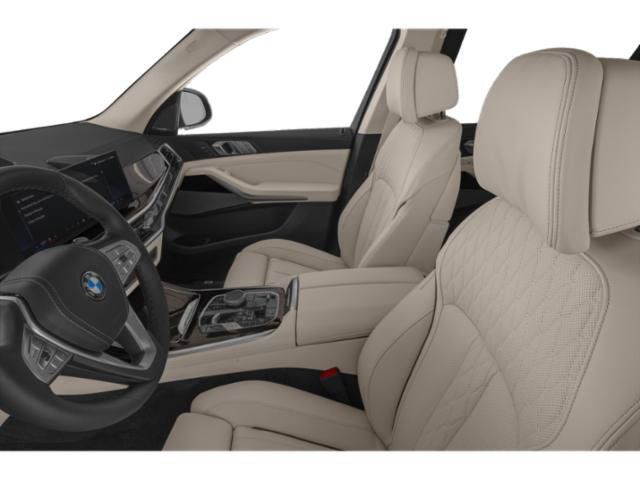 New 2027 BMW X7 xDrive40i w/ M Sport Package AWD/4WD image 8