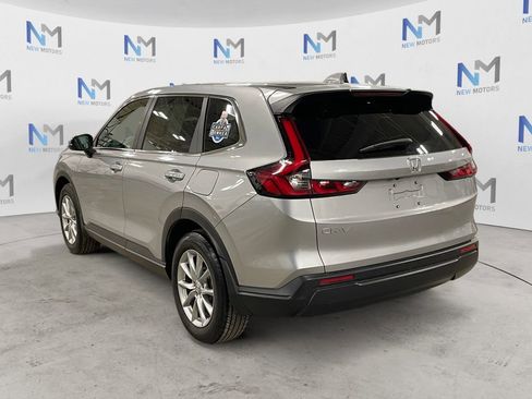 Used 2026 Honda CR-V EX image 3